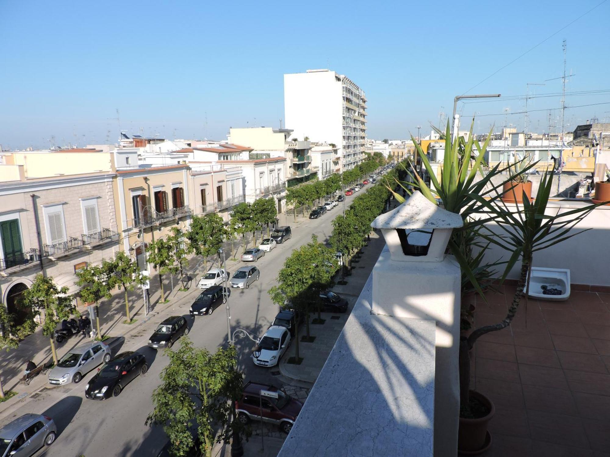 Dimora Elizabeth Hotel Modugno Bagian luar foto